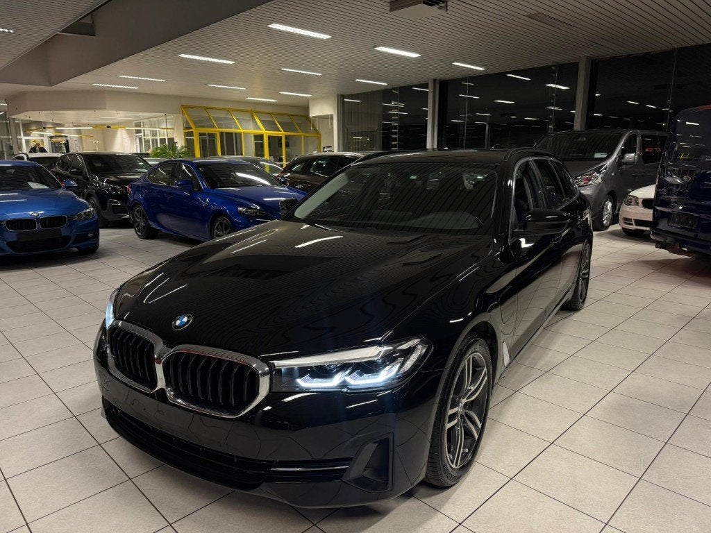 BMW 530e xDrive Touring 2.0 Hybrid/Benzine 135 kW Euro 6, Automaat, Euro 6, Leder, Bedrijf