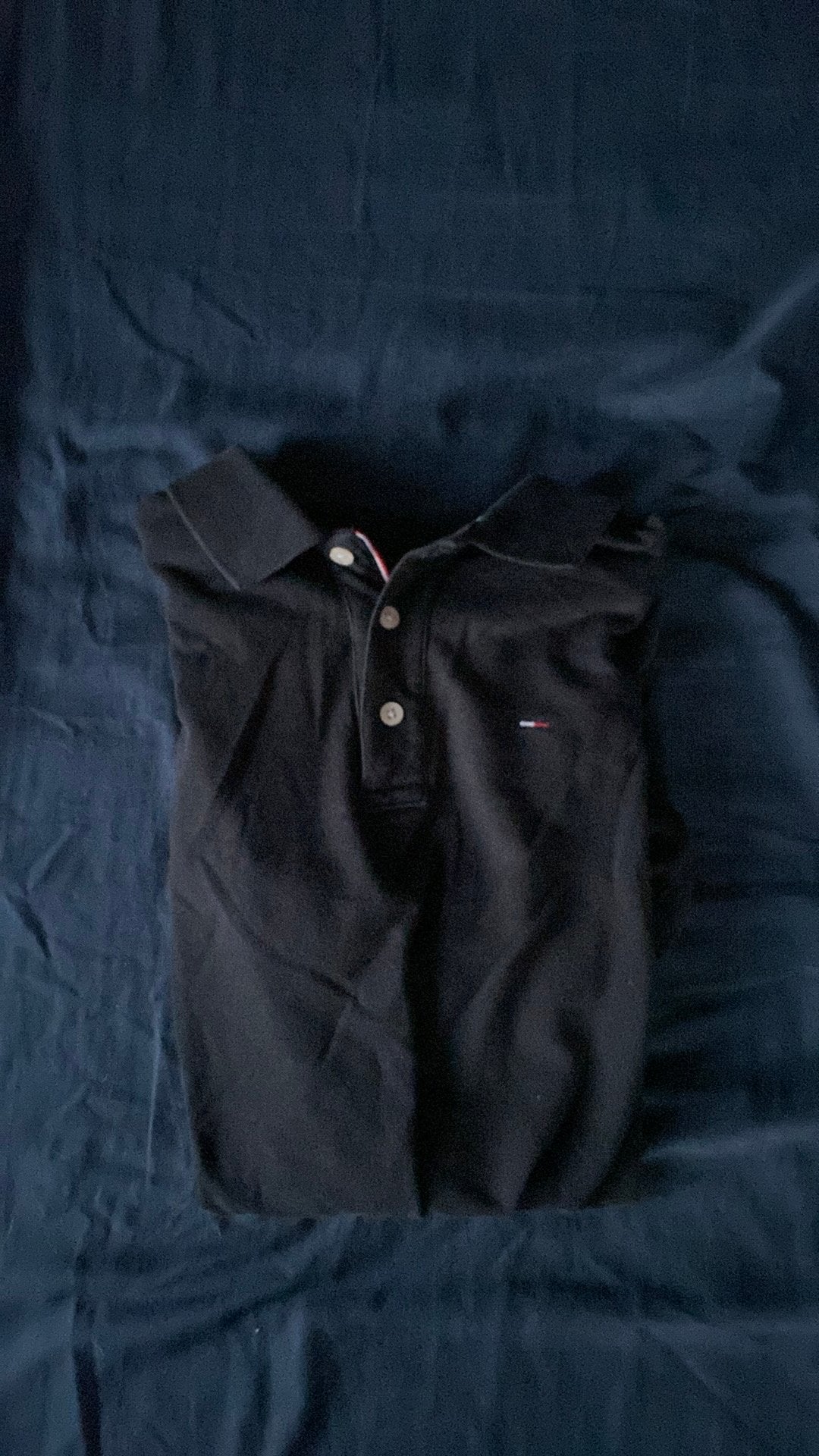 Polo Tommy Hilfigher noir, Enlèvement ou Envoi, Comme neuf, Noir, Chemise