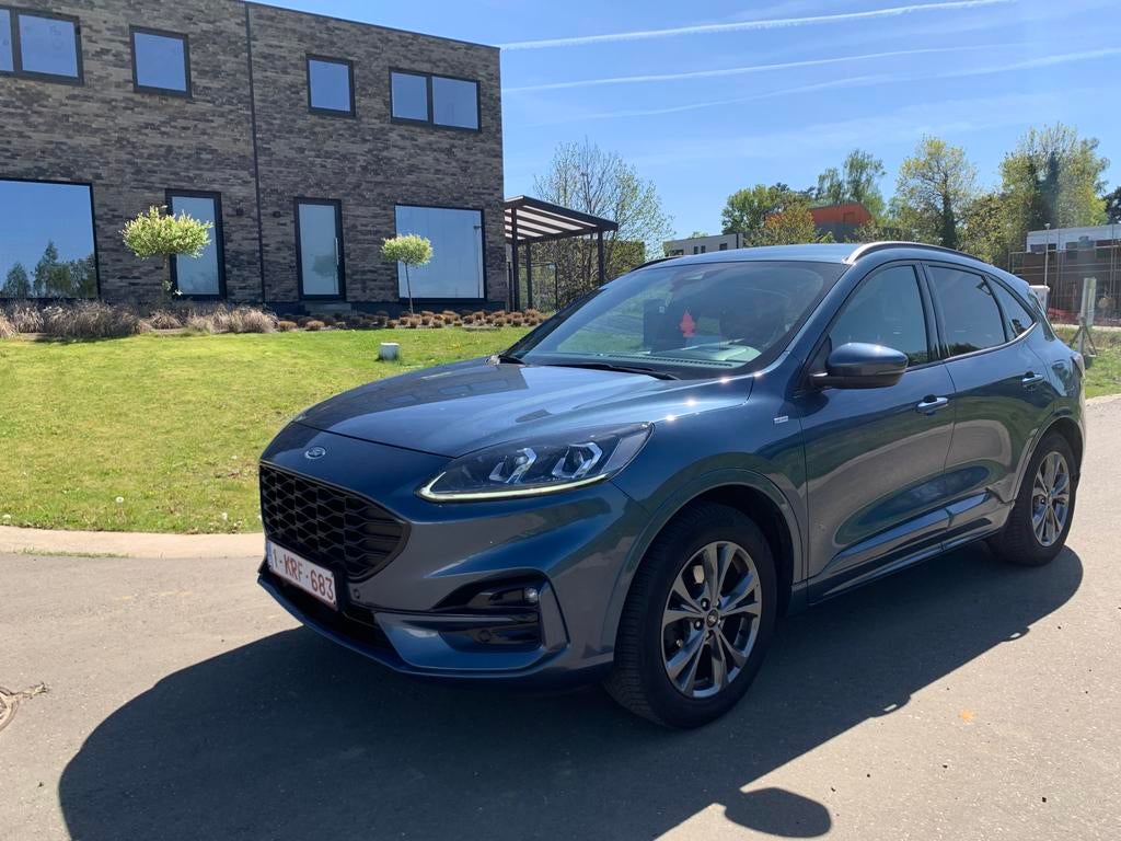 Kuga 1.5 benz st line 150pk sport uitvoering model 2020, Auto's, Voorwielaandrijving, Standkachel, Blauw, 5 deurs