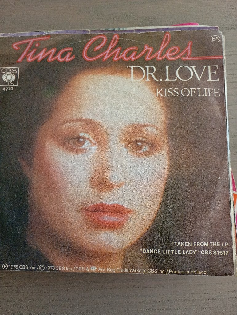 Tina Charles - Dr. Love, Gebruikt, 7 inch, Pop, Fotohoes