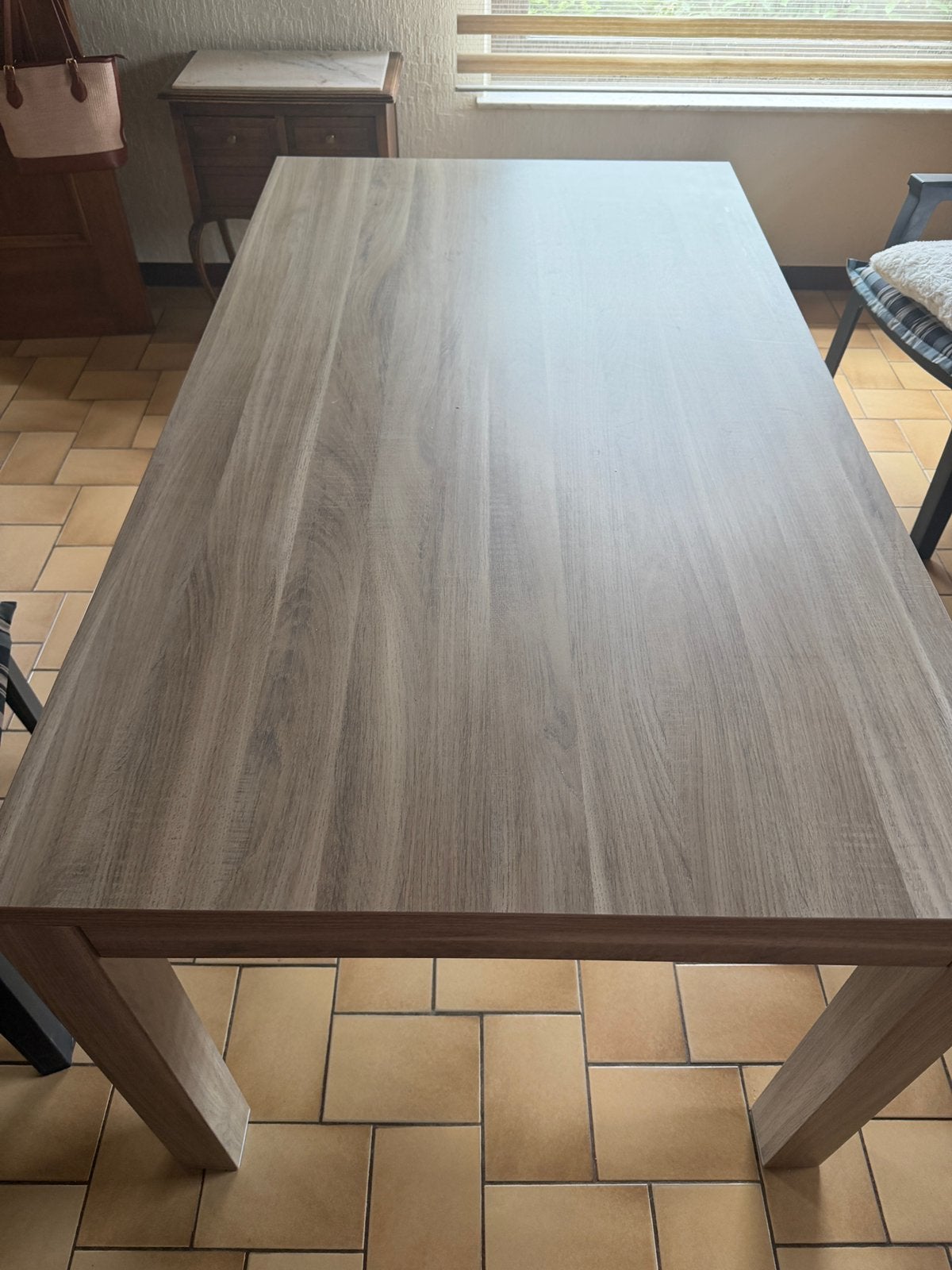 Elegante eettafel en salontafel  in houtlook, Ophalen, Zo goed als nieuw