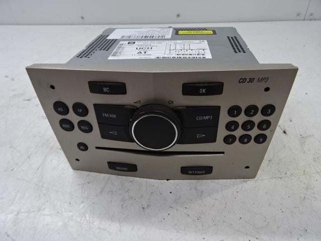 RADIO Opel Astra H GTC (L08) (01-2005/12-2011) (497316088), Gebruikt, Opel
