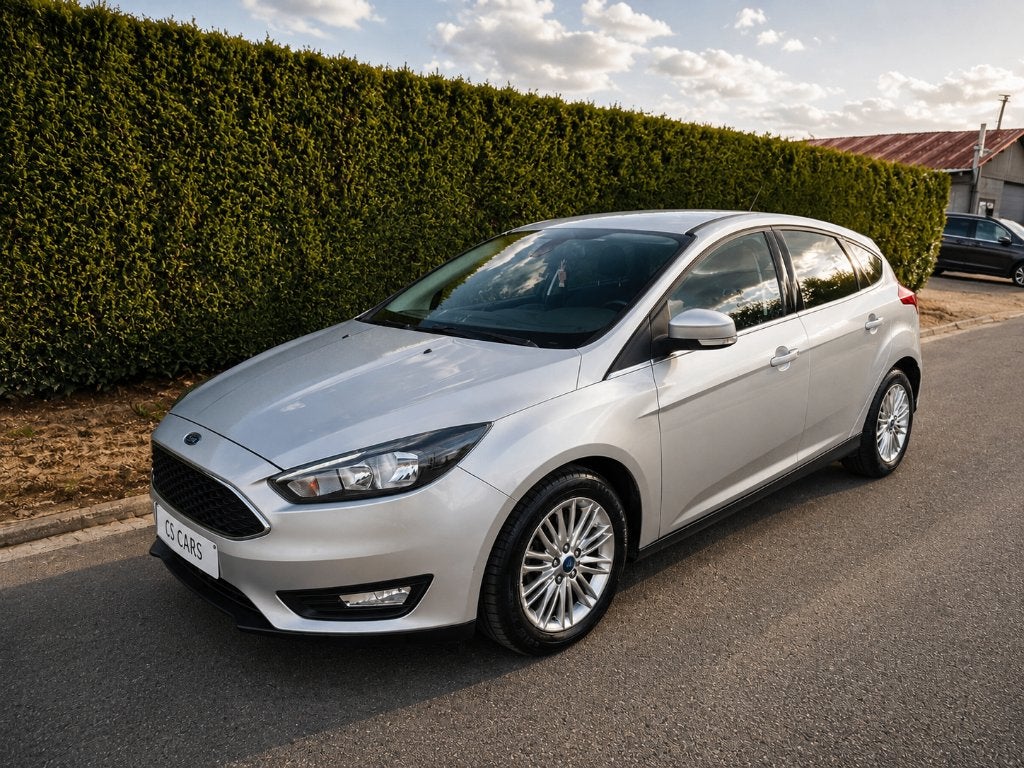 Ford Focus 1.5 Diesel | 82.000Km | Garantie | Led | Euro6b, Auto's, Stof, 4 cilinders, Bedrijf, 5 deurs