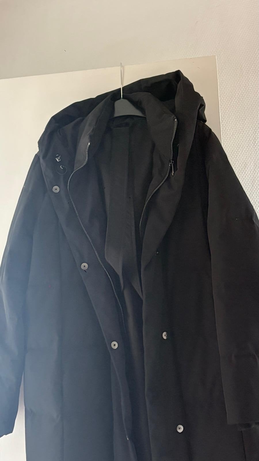 doudoune longue taille S état neuf noir, Kleding | Dames, Ophalen
