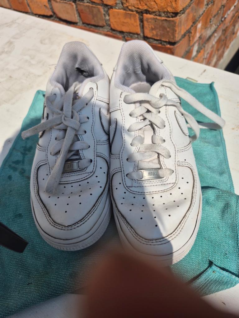 NIKE AIR mt 37.5, Ophalen, Gebruikt, Overige sporten, Hardloopschoenen