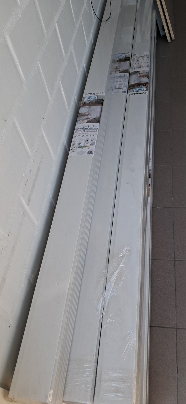 A vendre : un lot de 13 murs en PVC blanc, Enlèvement, Neuf