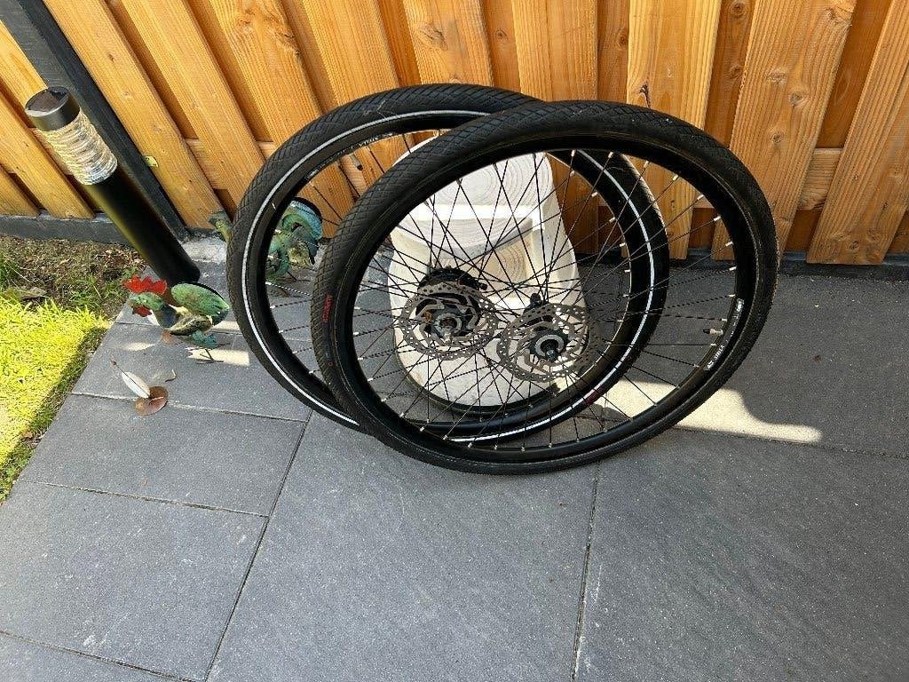 Set Wielen 28 inch achterwiel 8 NEXUS versnellin. schijfrem, Fietsen en Brommers, Wiel, Gebruikt, Ophalen of Verzenden, Shimano Nexus 8 versnellingen schijfrem