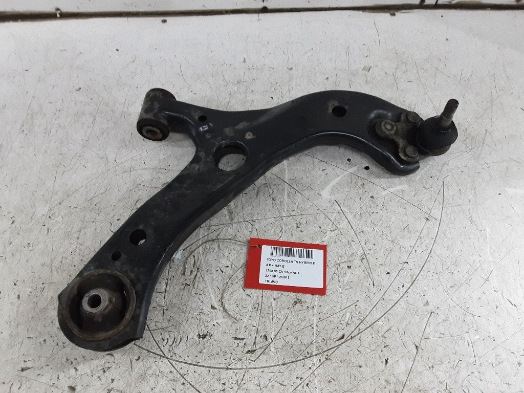 DRAAGARM RECHTS VOOR Toyota Corolla (E21) (01-2019/-), Gebruikt, Mevr. I. Hauben, Toyota, Rue de l'Espoir 34 34
4030  GRIVEGNÉE, BE