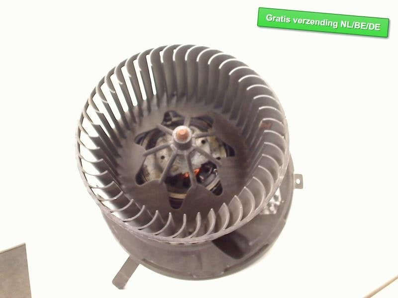 RADIATEUR MOTEUR Volkswagen Tiguan (5N1 / 2) (1k1820015F), Volkswagen, Volkswagen AG, Utilisé, Kundenbetreuung@volkswagen.de