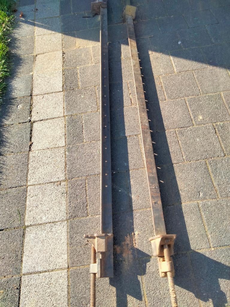 T lijmklemmen 2m50 2 stuks, Doe-het-zelf en Bouw, Ophalen