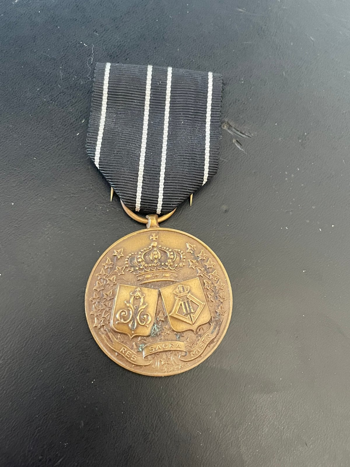 Medaille Albert Leopold III, Collections, Enlèvement ou Envoi