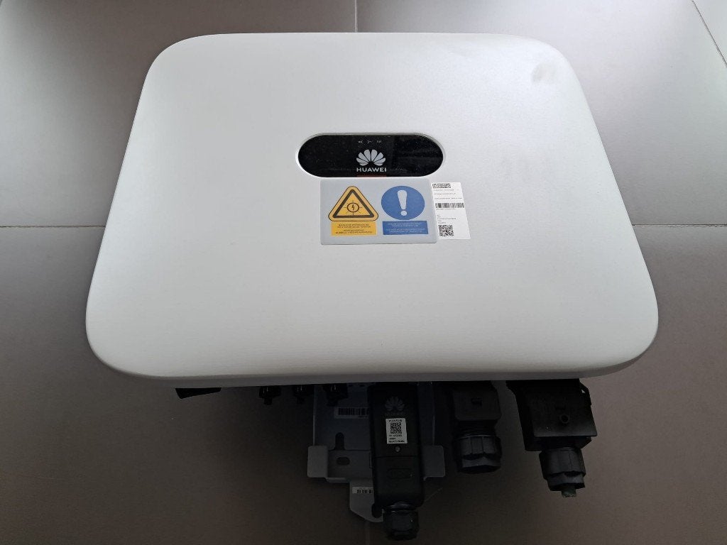 Omvormer, Doe-het-zelf en Bouw, Zonnepanelen en Toebehoren, Ophalen, Zo goed als nieuw, Compleet systeem
