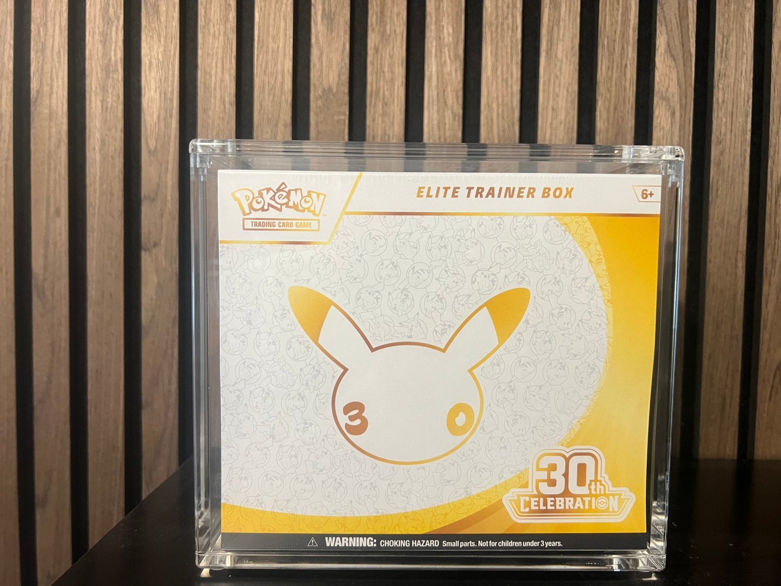 30 jaar pokemon etb sealed engels ENKEL OPHALEN, Computers en Software, Ophalen, Nieuw