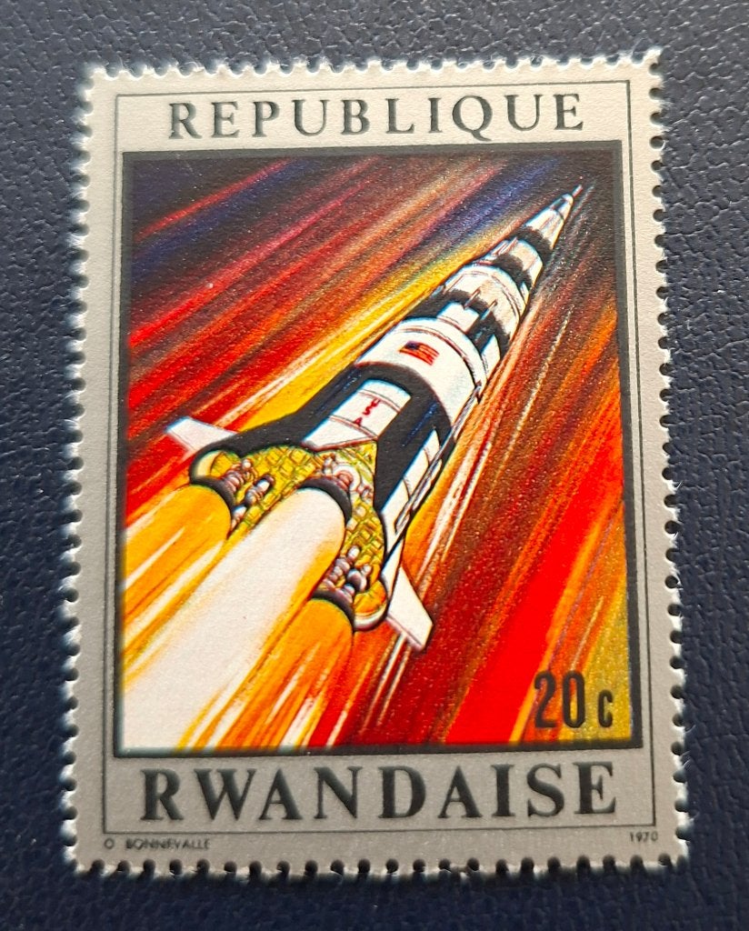 Timbre Rwanda OBP 384**, Enlèvement ou Envoi, Non oblitéré