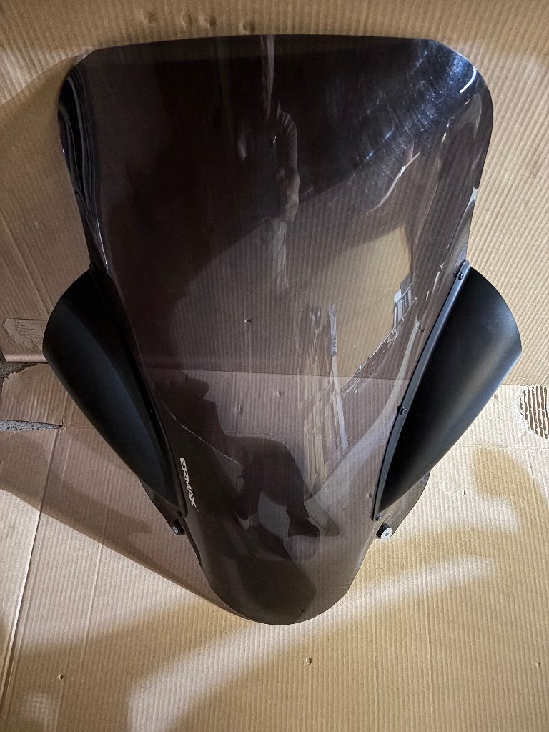 windscherm Ermax 68cm piaggio mp3 300hpe, Fietsen en Brommers, Ophalen, Zo goed als nieuw, Piaggio