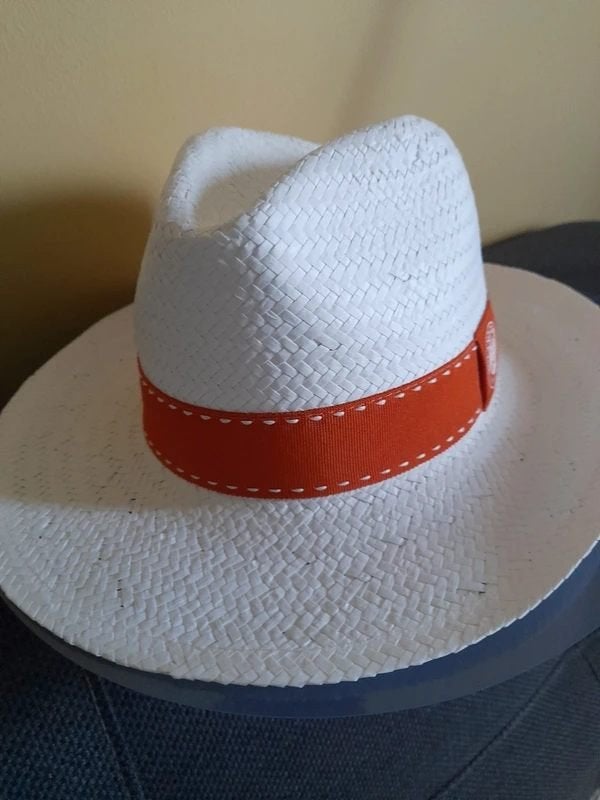 Panama hoed, origineel Roland Garros 2026. VIP Trib. Presid., Hoed, Ophalen of Verzenden, Roland Garros, 57 cm (M, 7⅛ inch) of minder