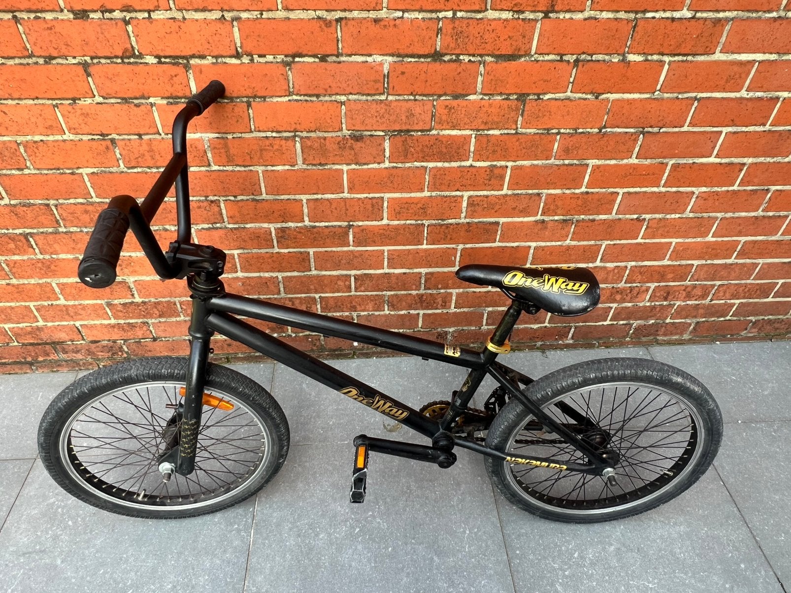 BMX & Freestyle noir et dore, Vélos & Vélomoteurs, Enlèvement, Comme neuf, 16 à 20 pouces