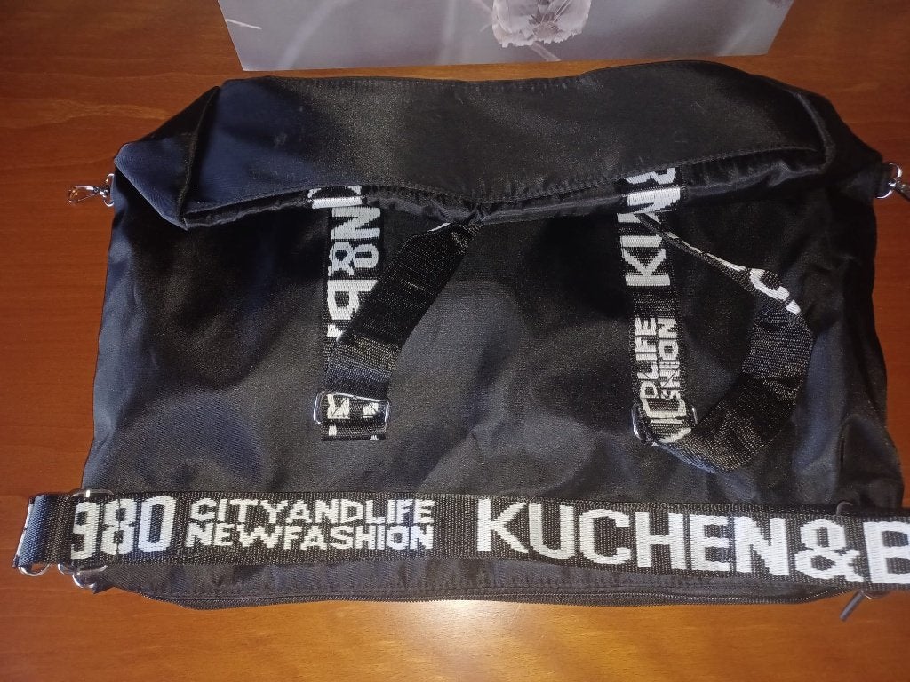 Weekendtas / Sporttas – Zwart (50x36cm), Handtassen en Accessoires, Tassen | Reistassen en Weekendtassen, Nieuw, Zwart, 40 tot 60 cm