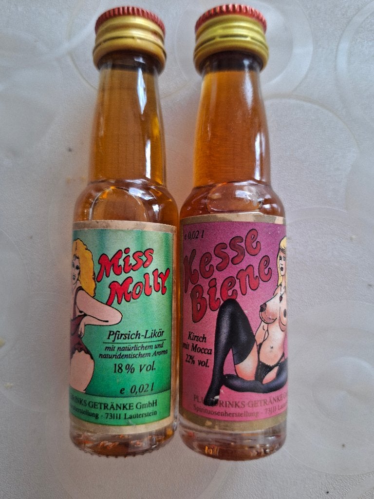 2 mignonettes dessin sexy, Envoi