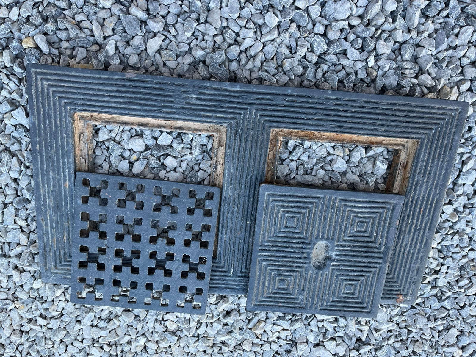 Gietijzeren putdeksel, Doe-het-zelf en Bouw, Ophalen, Zo goed als nieuw