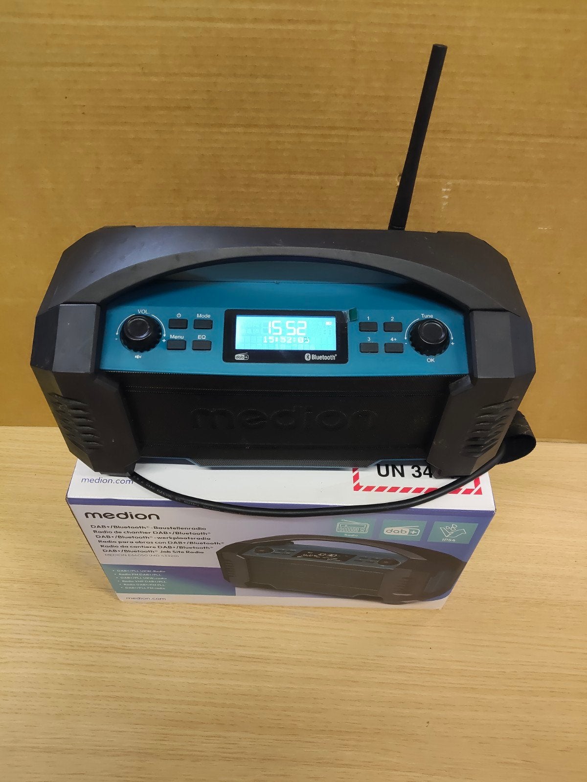 Medion werfradio dab+, Ophalen of Verzenden, Gebruikt, Bouwradio