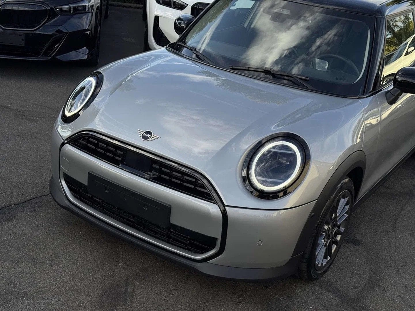 MINI Cooper C 5-DEURS / OLED / HUD / CAM / STUURVERW / CARPL, Ordinateur de bord, Argent ou Gris, Euro 6, Noir