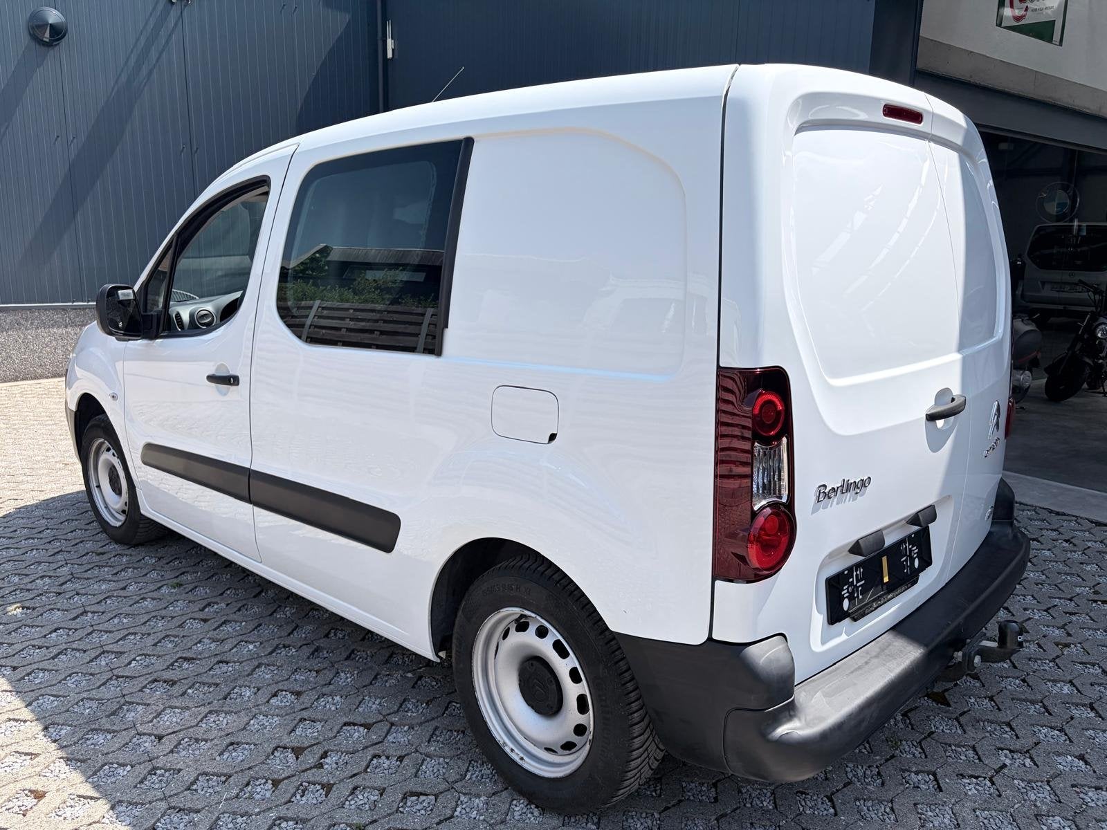 Citroën Berlingo Benzine+LPG - Bestelwagen - 3 zitplaatsen, Auto's, Voorwielaandrijving, Stof, Zwart, 4 cilinders