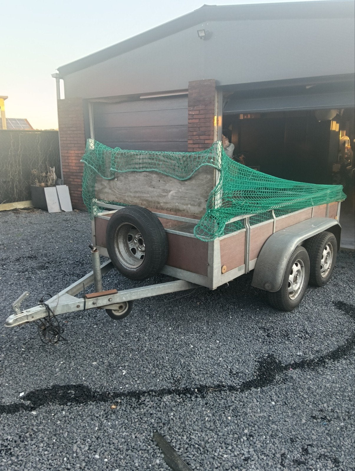 te huur aanhangwagen, Enlèvement