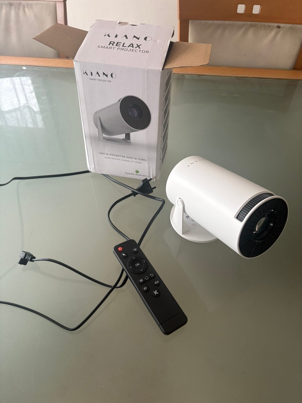 Projector beamer kiano, Ophalen of Verzenden, Gebruikt