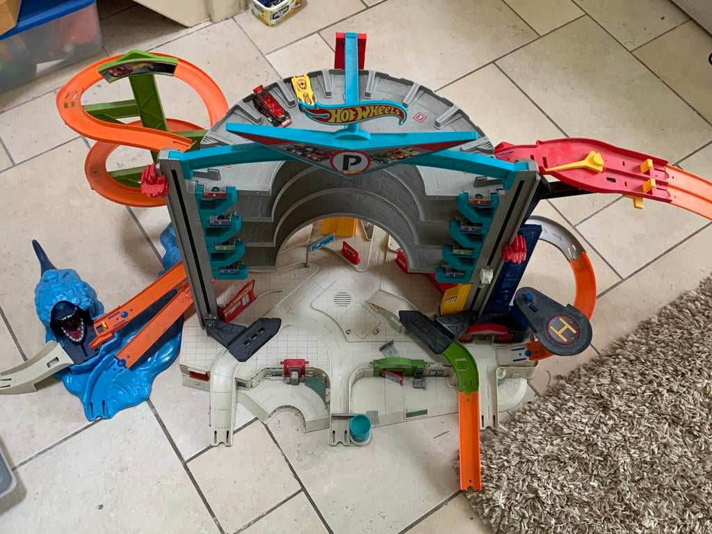 Hot wheels autoracebaan, Kinderen en Baby's, Speelgoed | Racebanen, Ophalen, Gebruikt, Racebaan, Hot Wheels