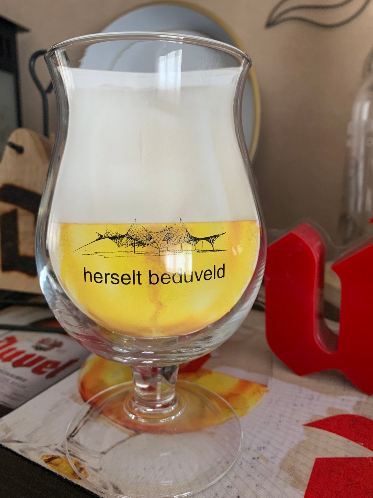 Duvelglas Herselt beduveld, Verzamelen, Ophalen, Zo goed als nieuw