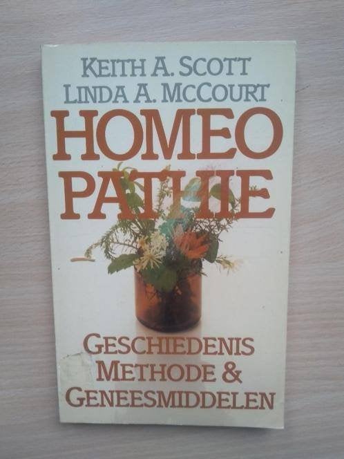 boek: homeopathie-Scott & McCourt + Robin Hayfield, Livres, Santé, Diététique & Alimentation, Enlèvement ou Envoi, Comme neuf