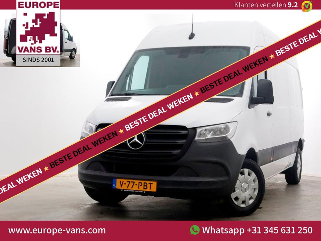 Mercedes-Benz Sprinter 311 CDI 115pk L2H2 Airco/CarPlay 10-2, Auto's, Bestelwagens en Lichte vracht, 241 g/km, Wit, Mercedes-Benz