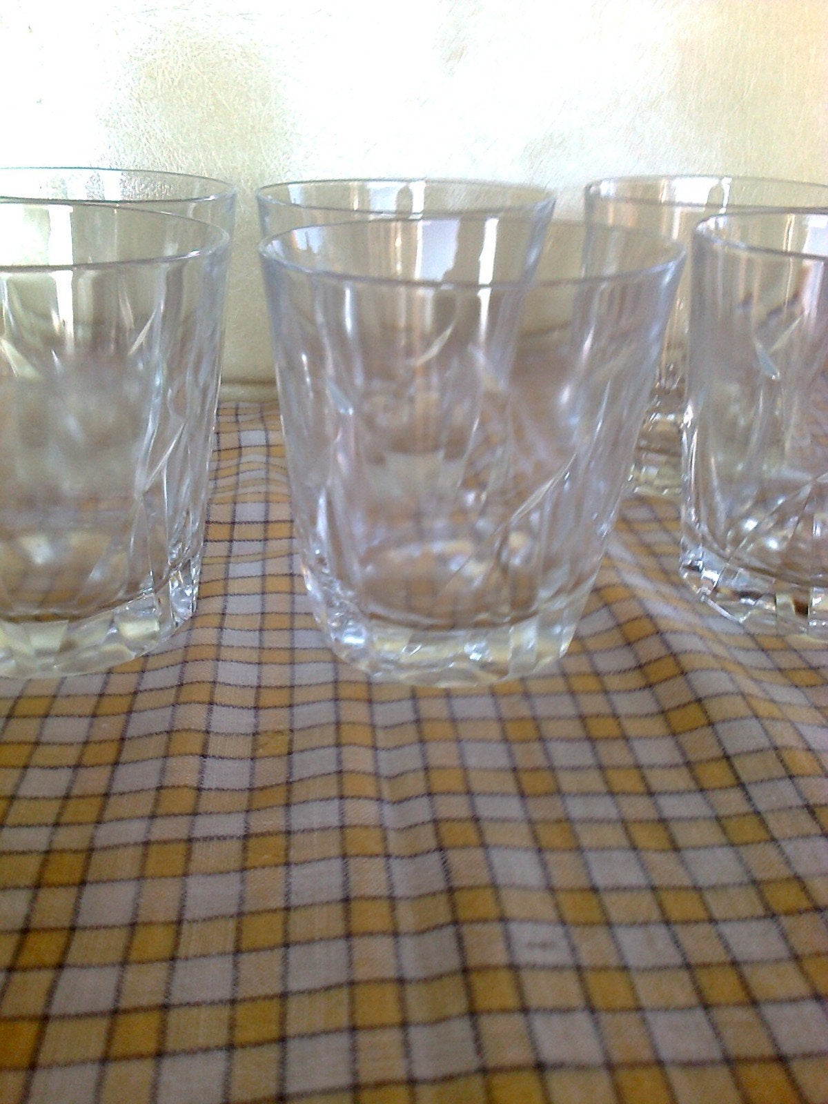 6 aperitiefglazen die nog nooit zijn gebruikt.