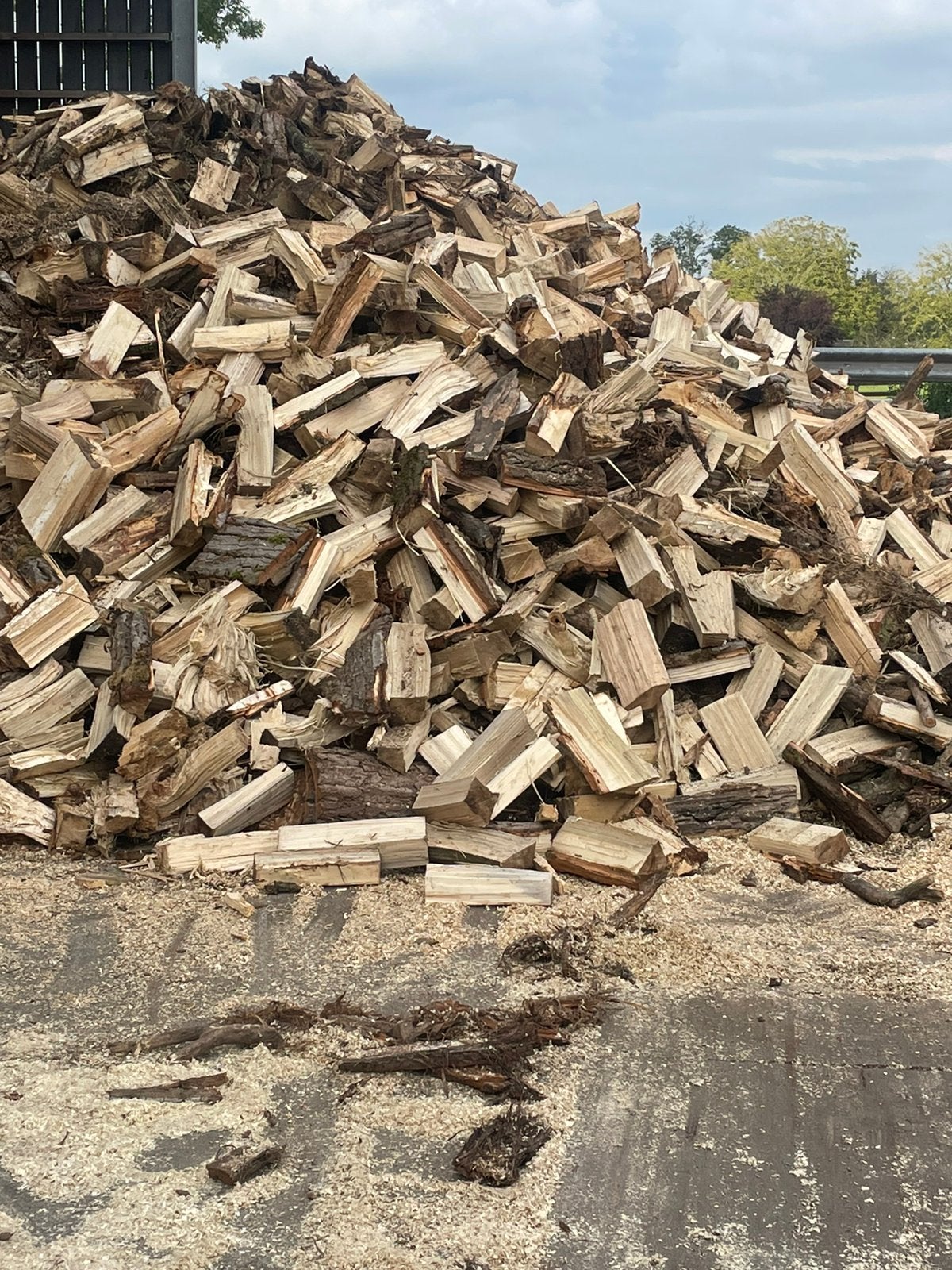 Brandhout, Tuin en Terras, Brandhout, Ophalen