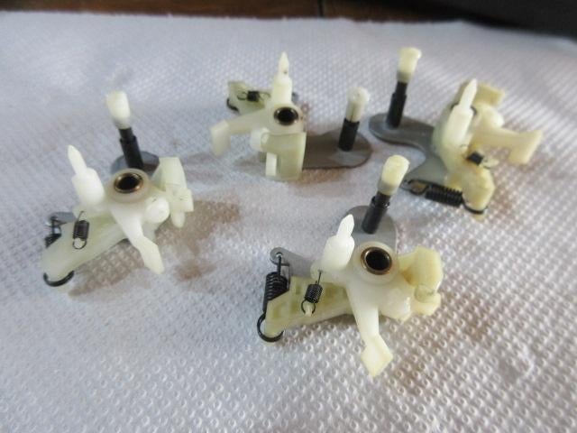 Pinch roller mecanique G panasonic VXL1858 sans rollers, Enlèvement ou Envoi, Utilisé, Lecteur ou enregistreur VHS