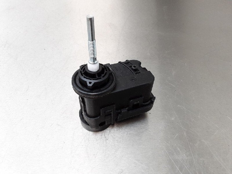 PHARE MOTEUR Hyundai i20 (GBB) (01-2014/08-2020), Utilisé, Hyundai