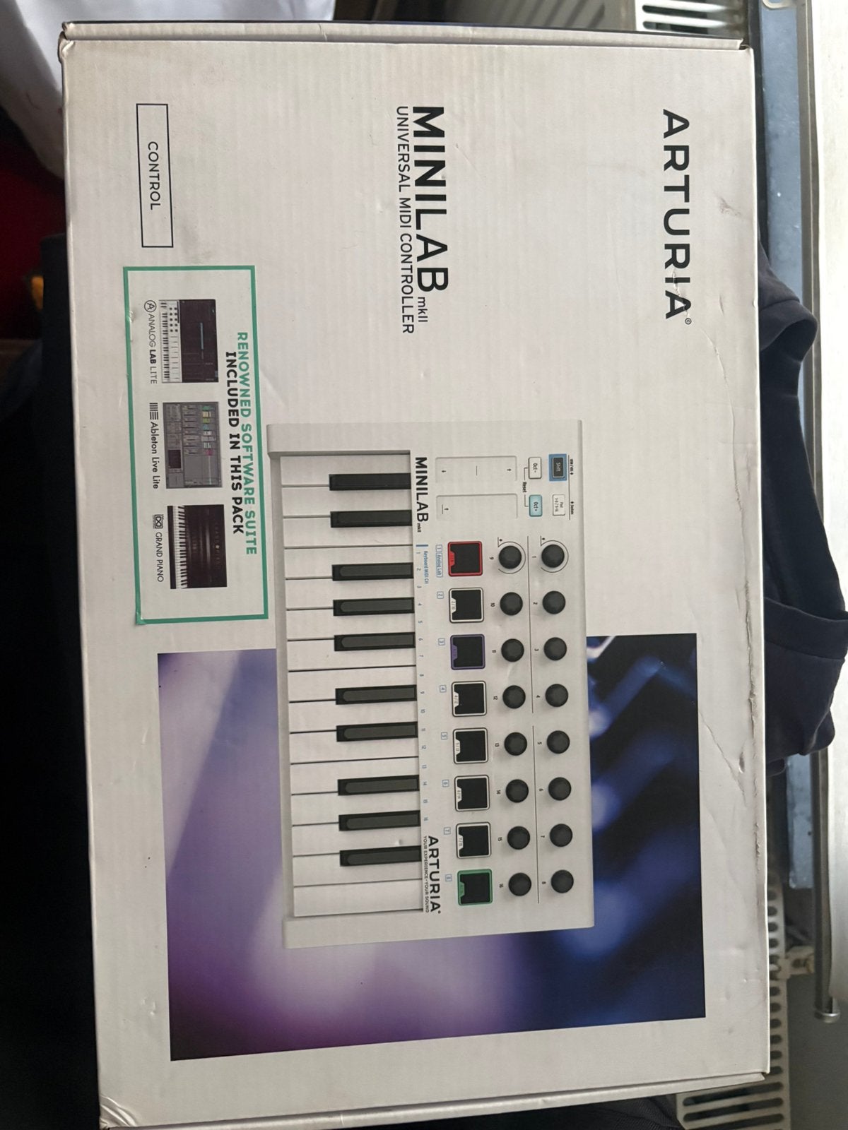 Arturia minilab mk2, Musique & Instruments, Claviers, Enlèvement ou Envoi, Comme neuf