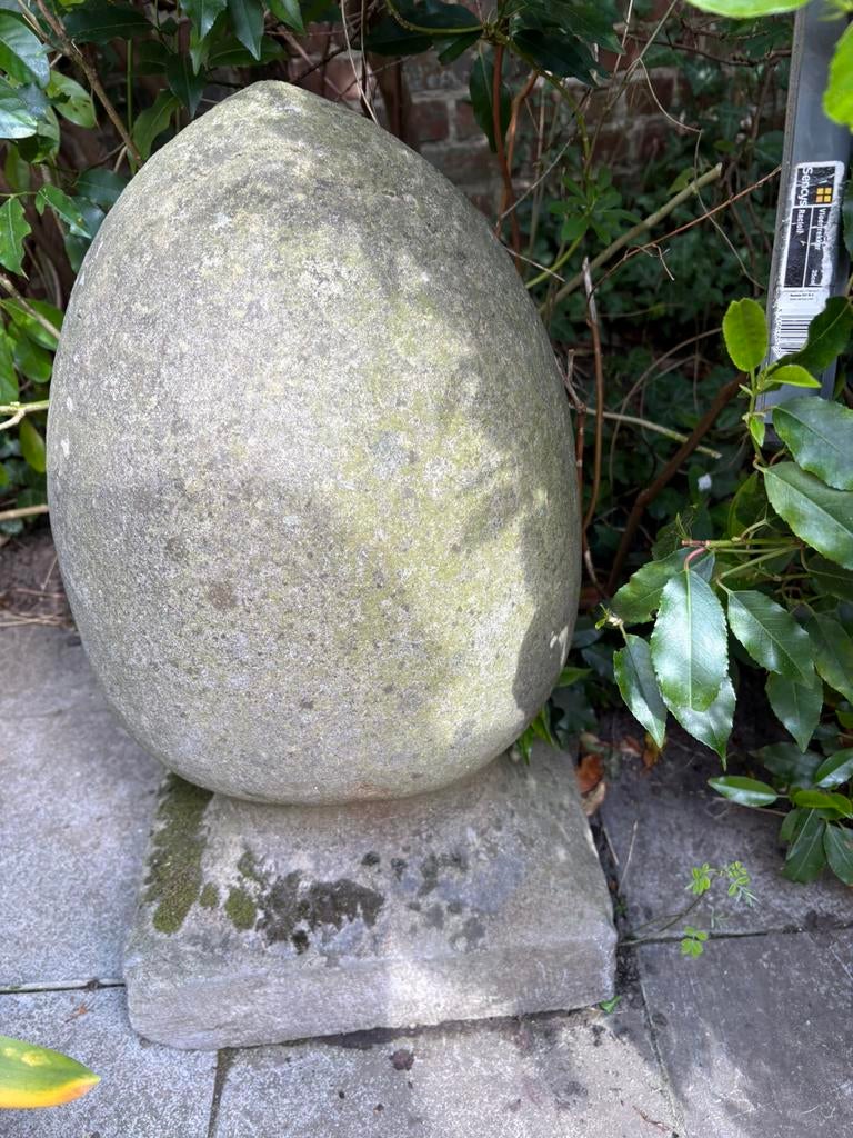 Tuinornament in massief antiek arduin, Ophalen, Gebruikt, Overige materialen