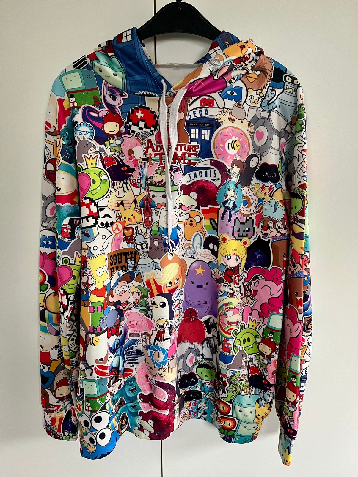 Y2K Hoodie met Cartoon, Anime & Game Figuren Print - Maat L, Ophalen of Verzenden, Zo goed als nieuw, Maat 52/54 (L), Meerkleurig