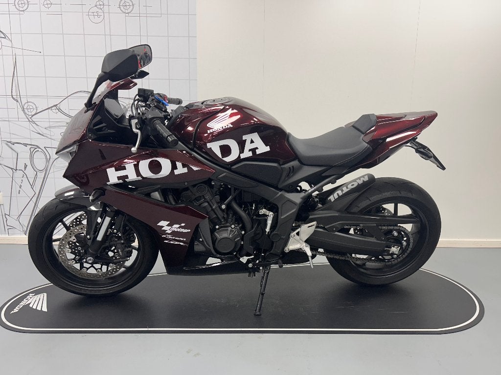 HONDA CBR650RACR'25 E-clutch 35KW, Motoren, Motoren | Honda, Bedrijf, Sport, 12 t/m 35 kW, Minimaal motorrijbewijs A2, Handgeschakeld