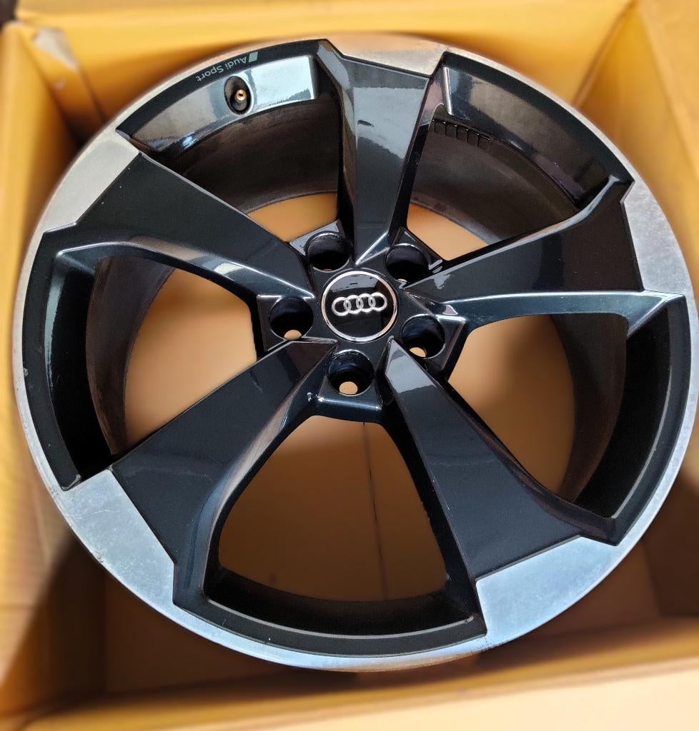 Audi RS3 rotors - 19 inch - breedset, Auto-onderdelen, Gebruikt, Velg(en), Personenwagen, Ophalen