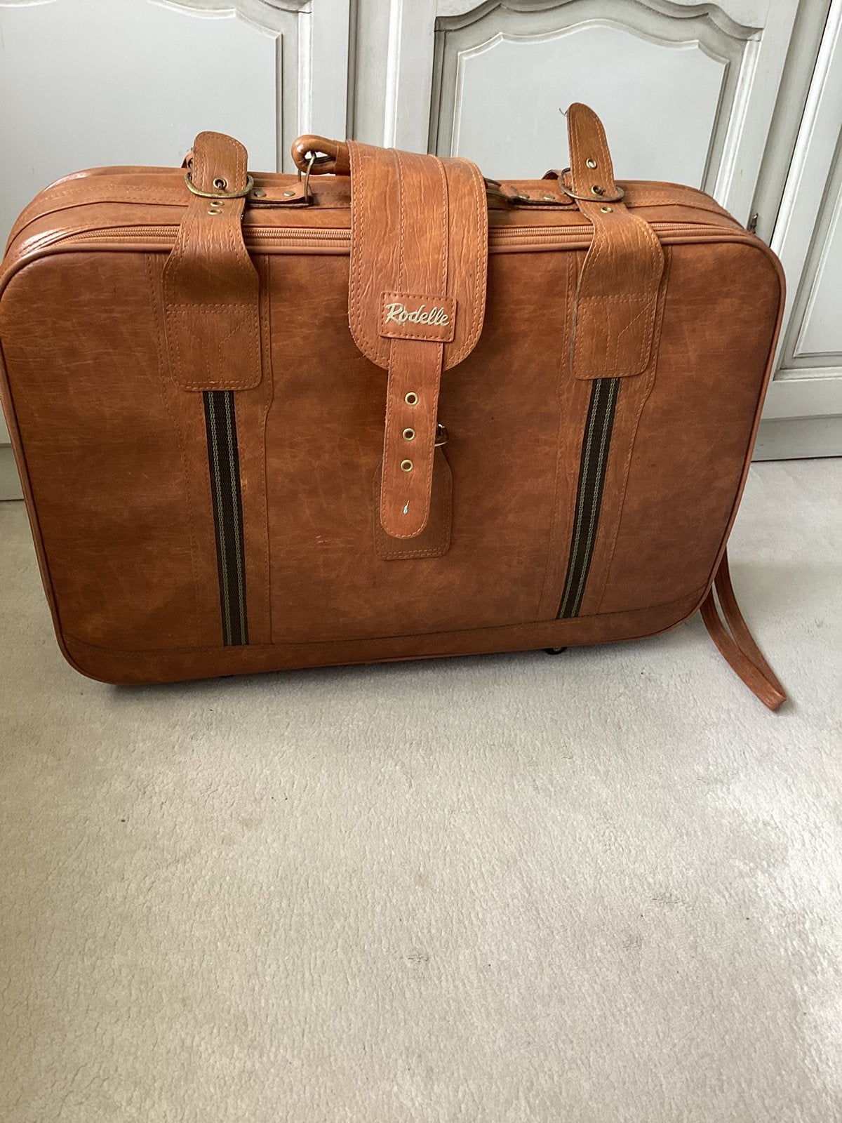 Valise Rodelle sur roulettes, Enlèvement, Comme neuf, Clé