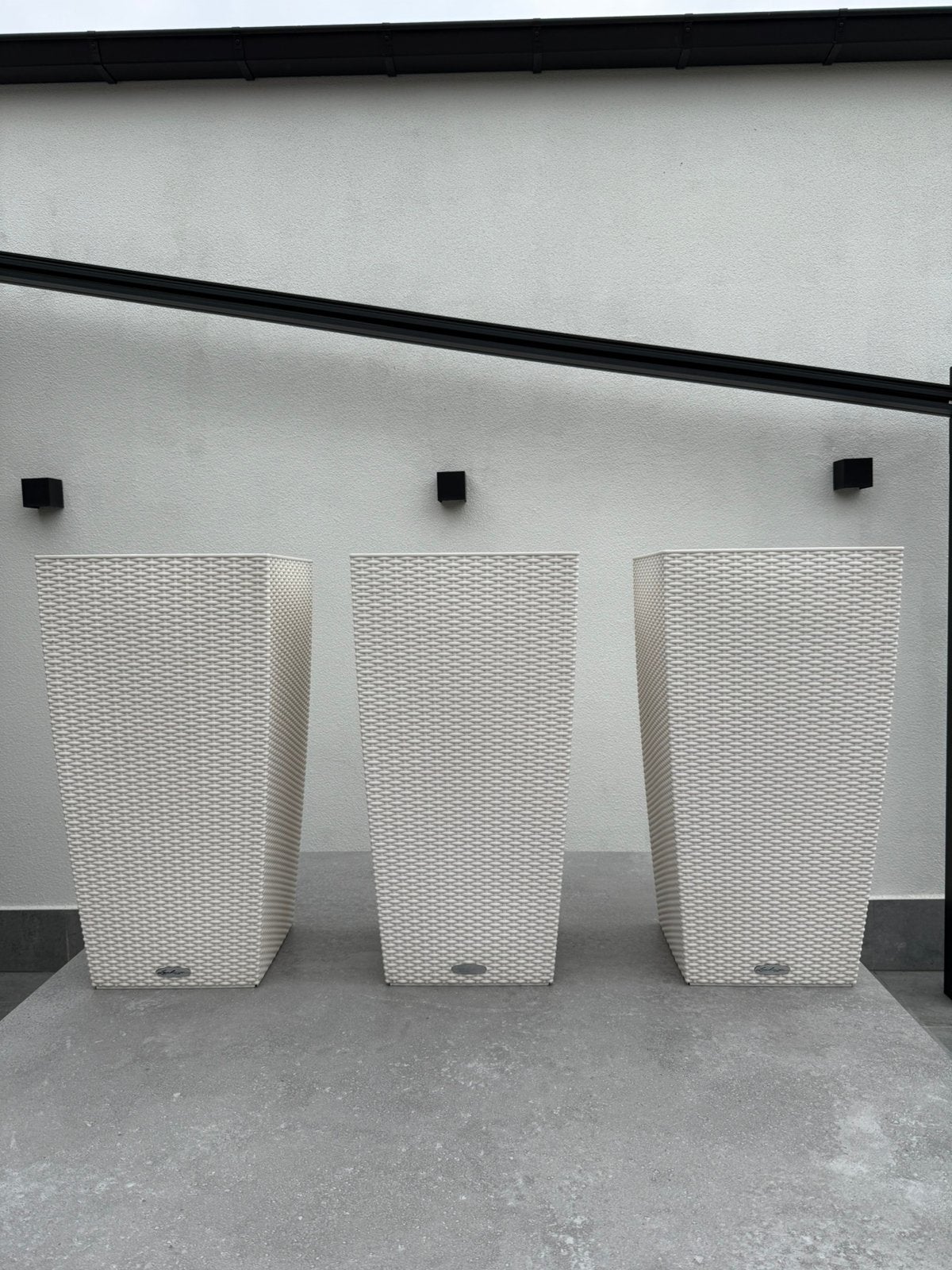 3 bacs à fleurs blancs, Jardin & Terrasse, Bacs à fleurs & Jardinières, Carré, Synthétique, Enlèvement, Utilisé