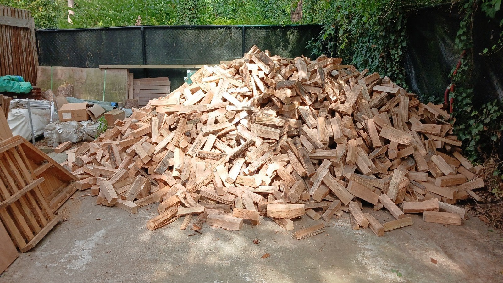 Droog 1ste keuze eiken en beuken brandhout te koop!, Enlèvement ou Envoi