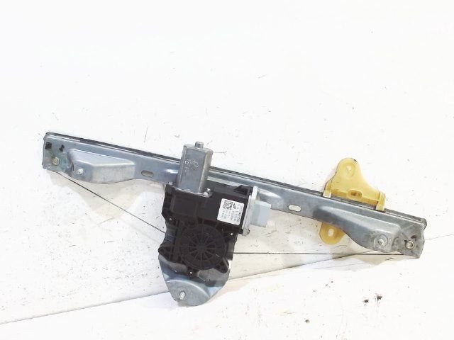 Raammechaniek elektrisch rechts voor Smart Forfour, Onderdelen@venauto.nl, Van der Ven Autorecycling B.V., Gebruikt, Ettenseweg 76, 4706 PB Roosendaal, The Netherlands