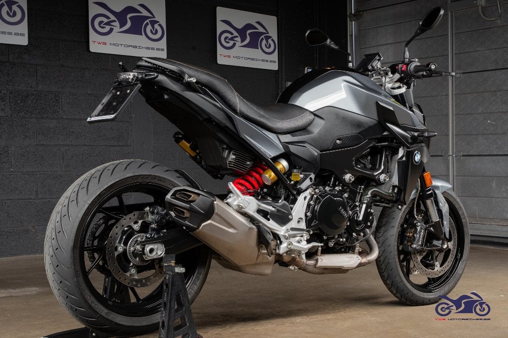 Bmw F 900 R - 16.585 km, Motoren, Occasion, Handvatverwarming, Bedrijf, Meer dan 35 kW
