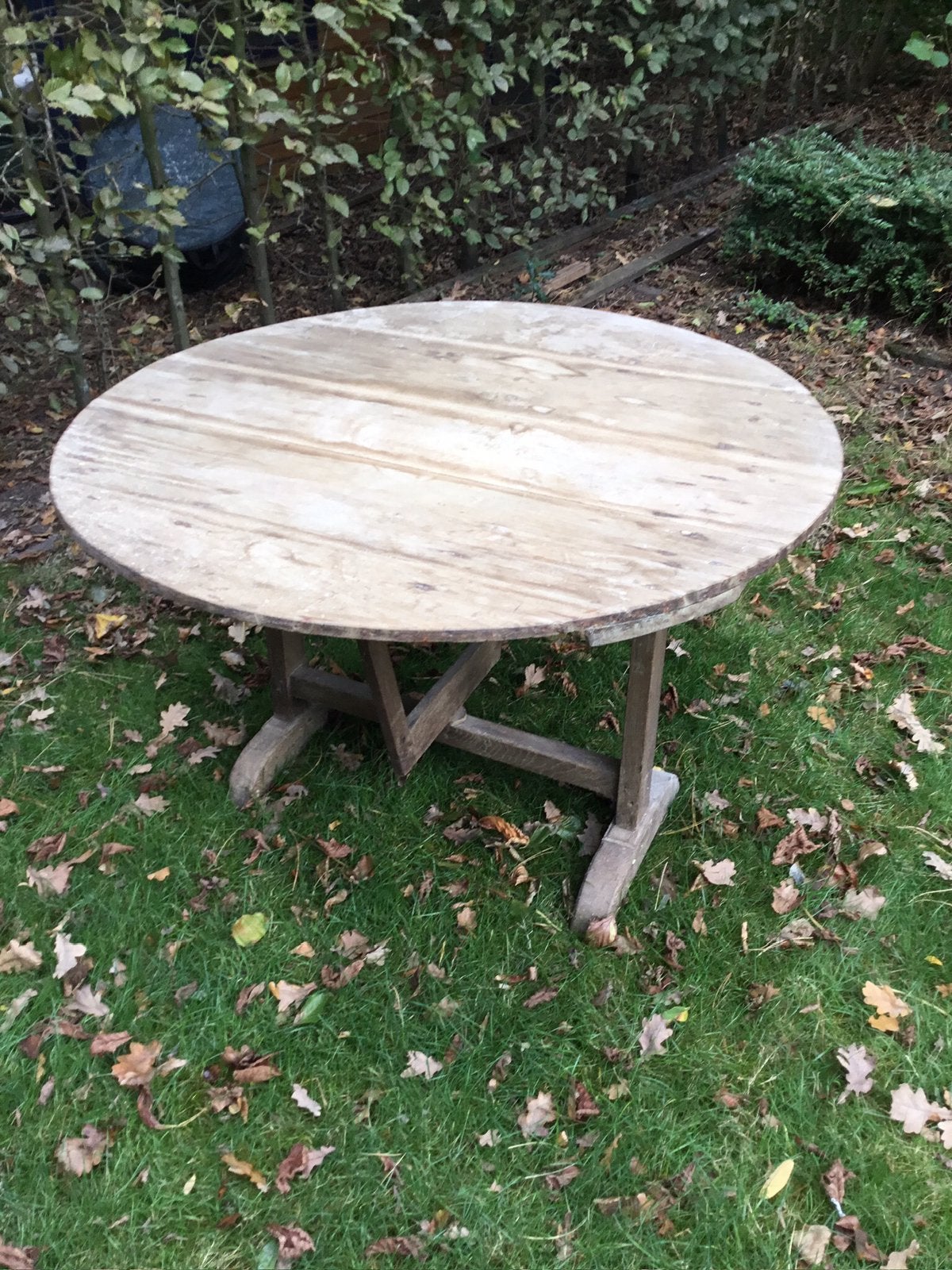 Antieke ronde klaptafel, Ophalen, Zo goed als nieuw