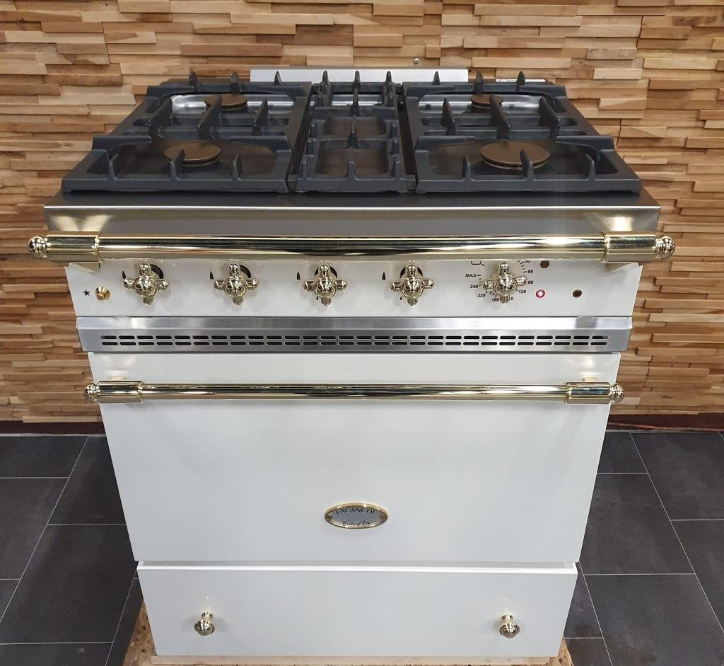 🔥Luxe Lacanche Fornuis 70cm crème + messing 4 pits, Ophalen, 60 cm of meer, Zo goed als nieuw, Energieklasse A of zuiniger