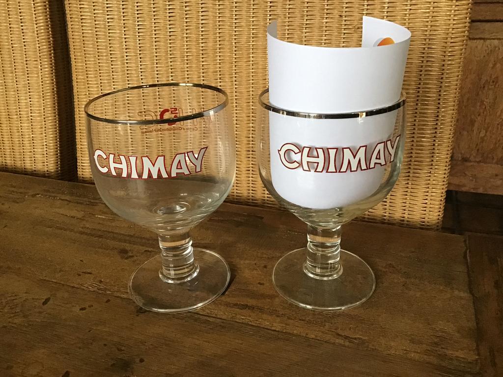 2 trappistglazen Chimay waarvan 1 opdruk 50 ans HOC, Ophalen of Verzenden, Zo goed als nieuw